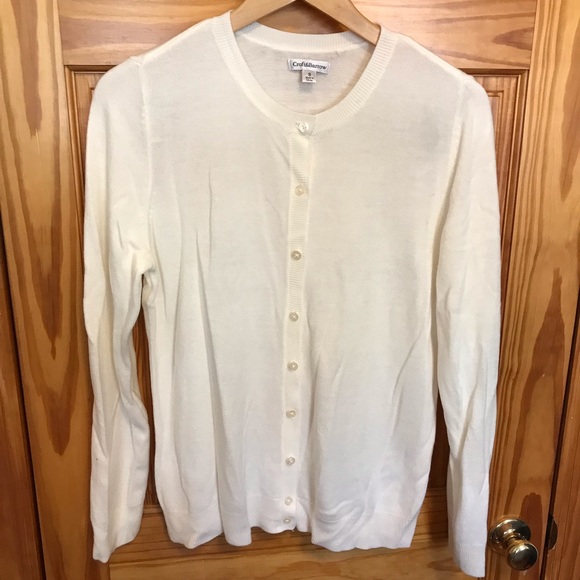 White Cardigan - Picture 2 of 4